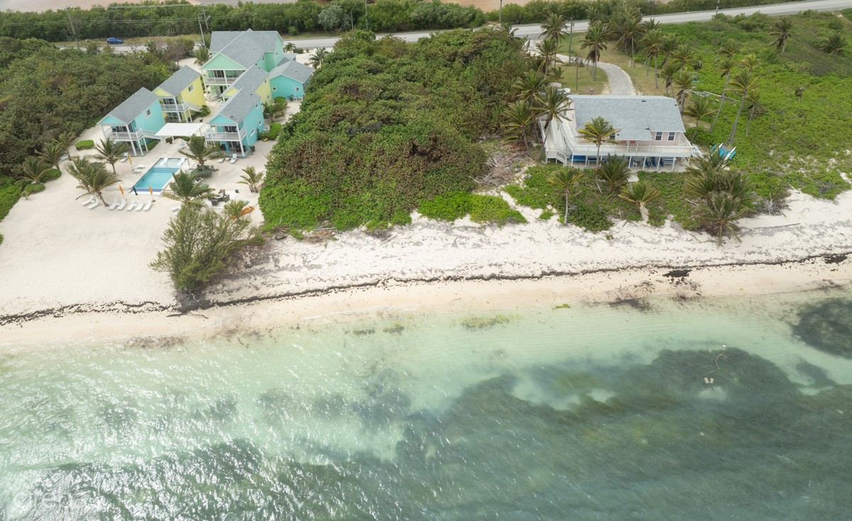 Colliers beach front land, zoned hotel tourism
