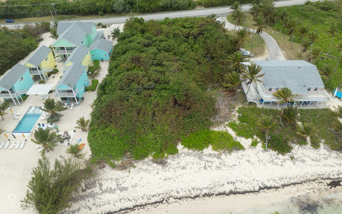 Colliers beach front land, zoned hotel tourism