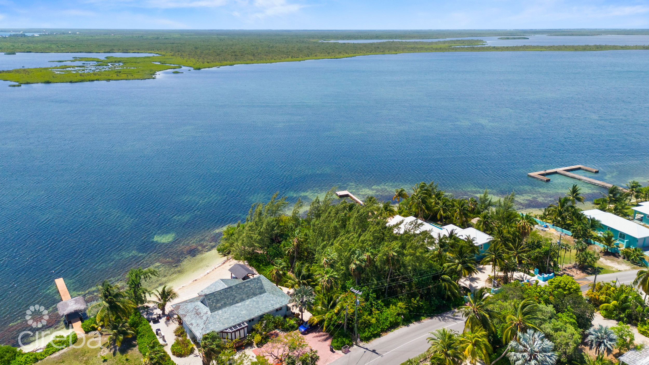 RUM POINT / KAIBO PRIME BEACH FRONT LOT 8