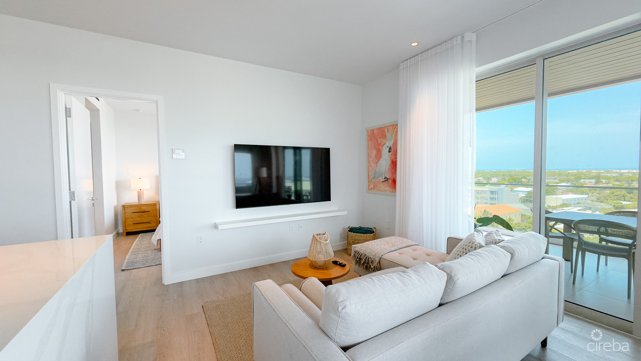 ONE GT – FURNISHED 2 BED WITH DEN