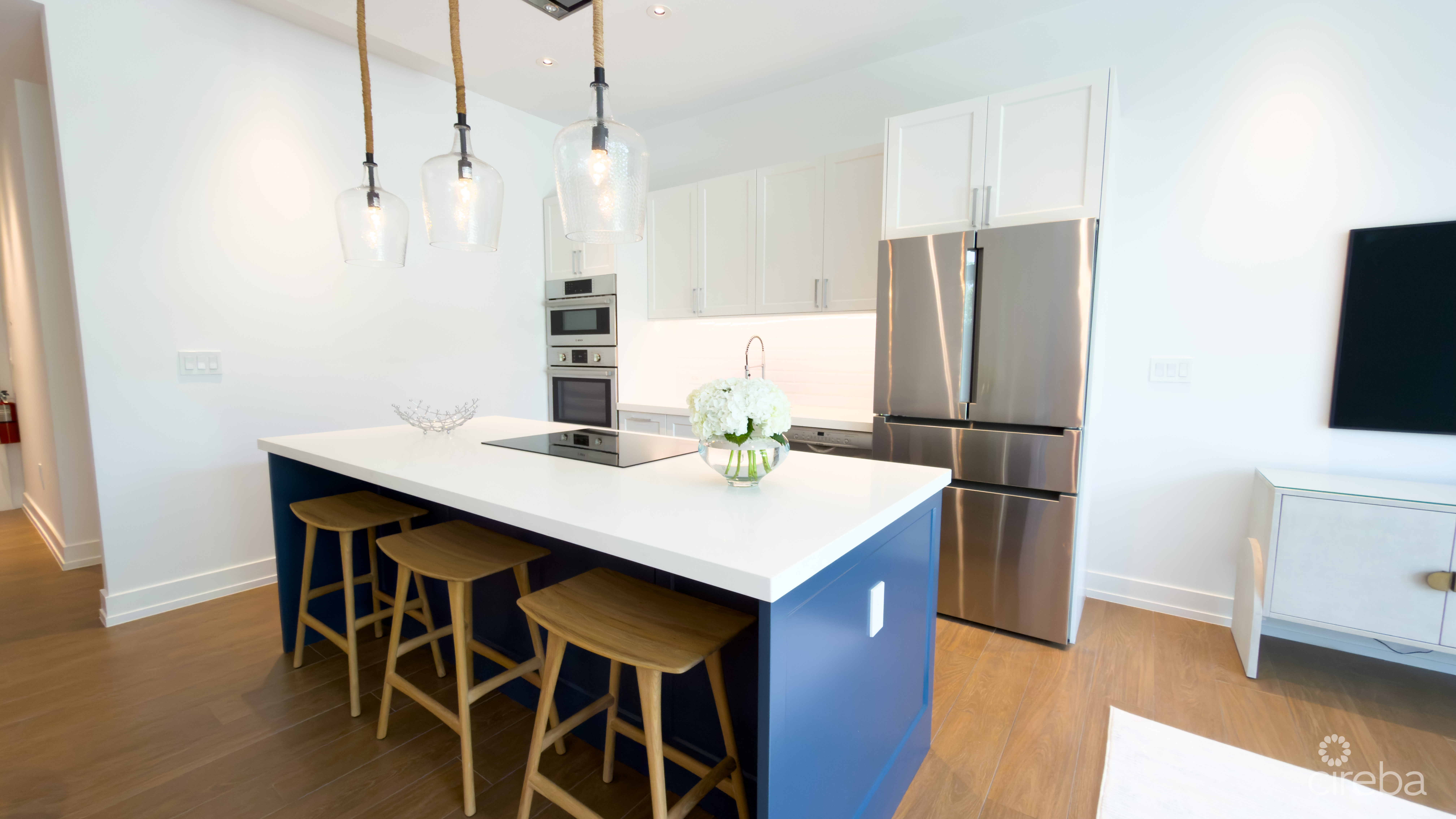 OLEA - 2 BED CORNER CONDO 6