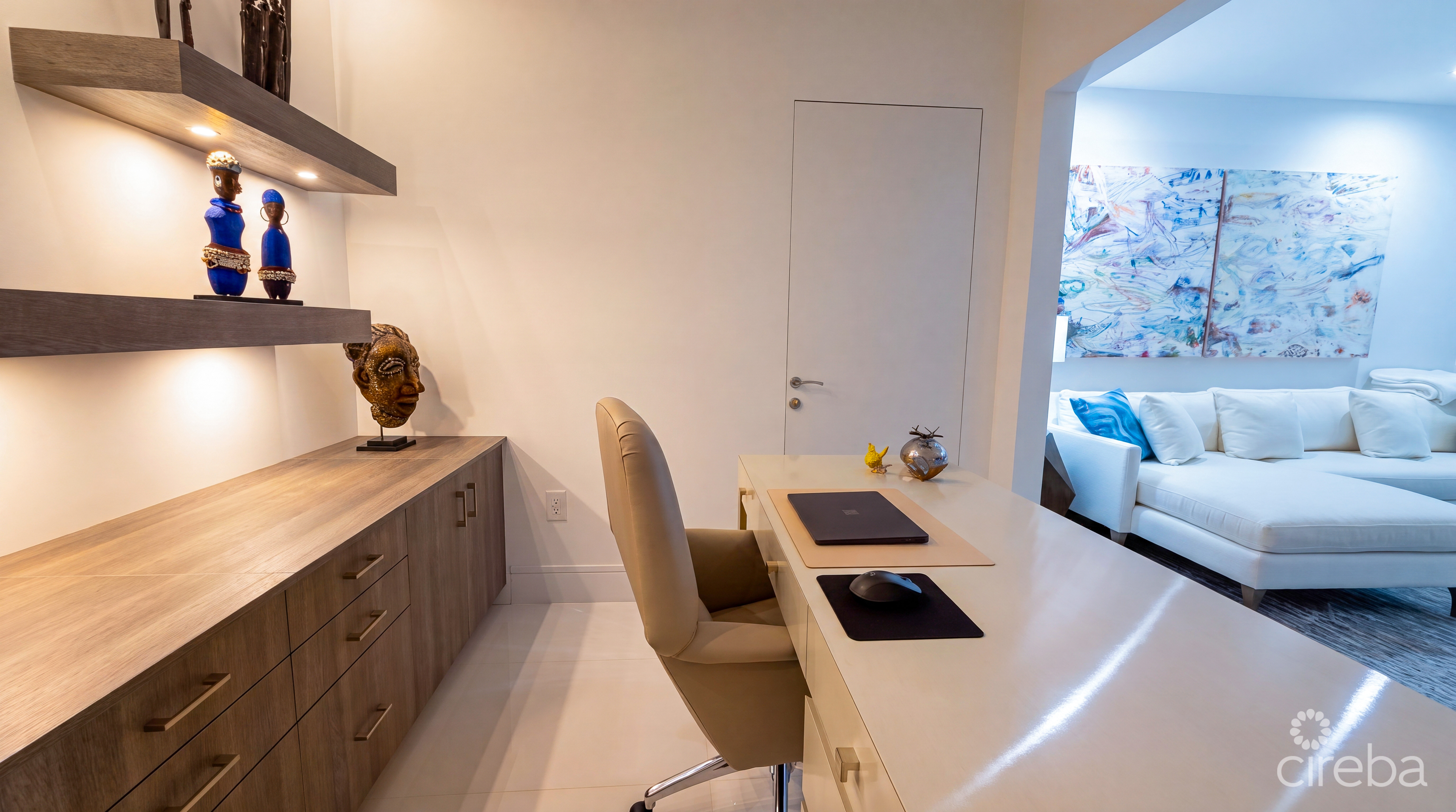 FIN 11 – OCEANFRONT CONDO