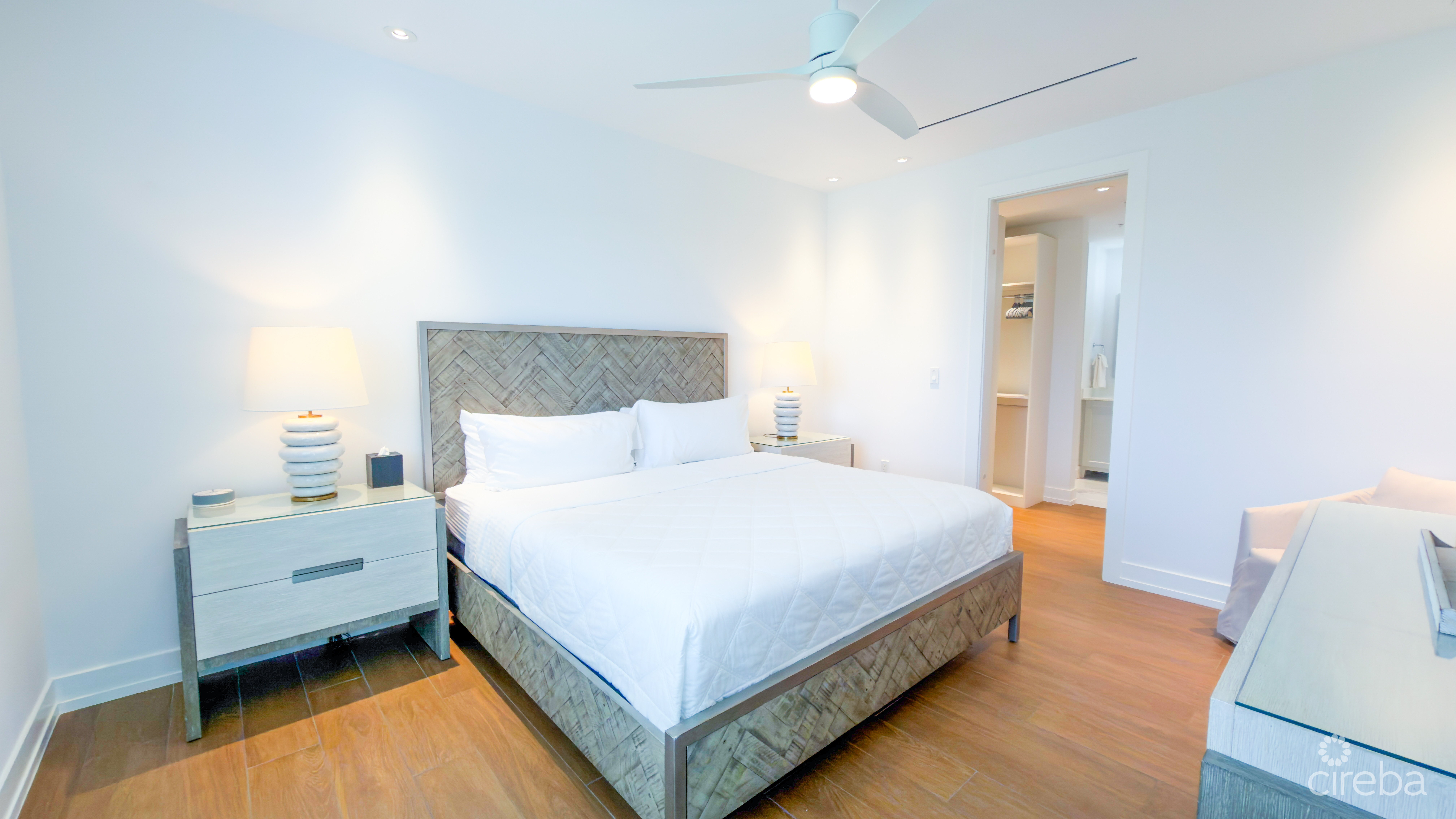 OLEA – 2 BED CONDO