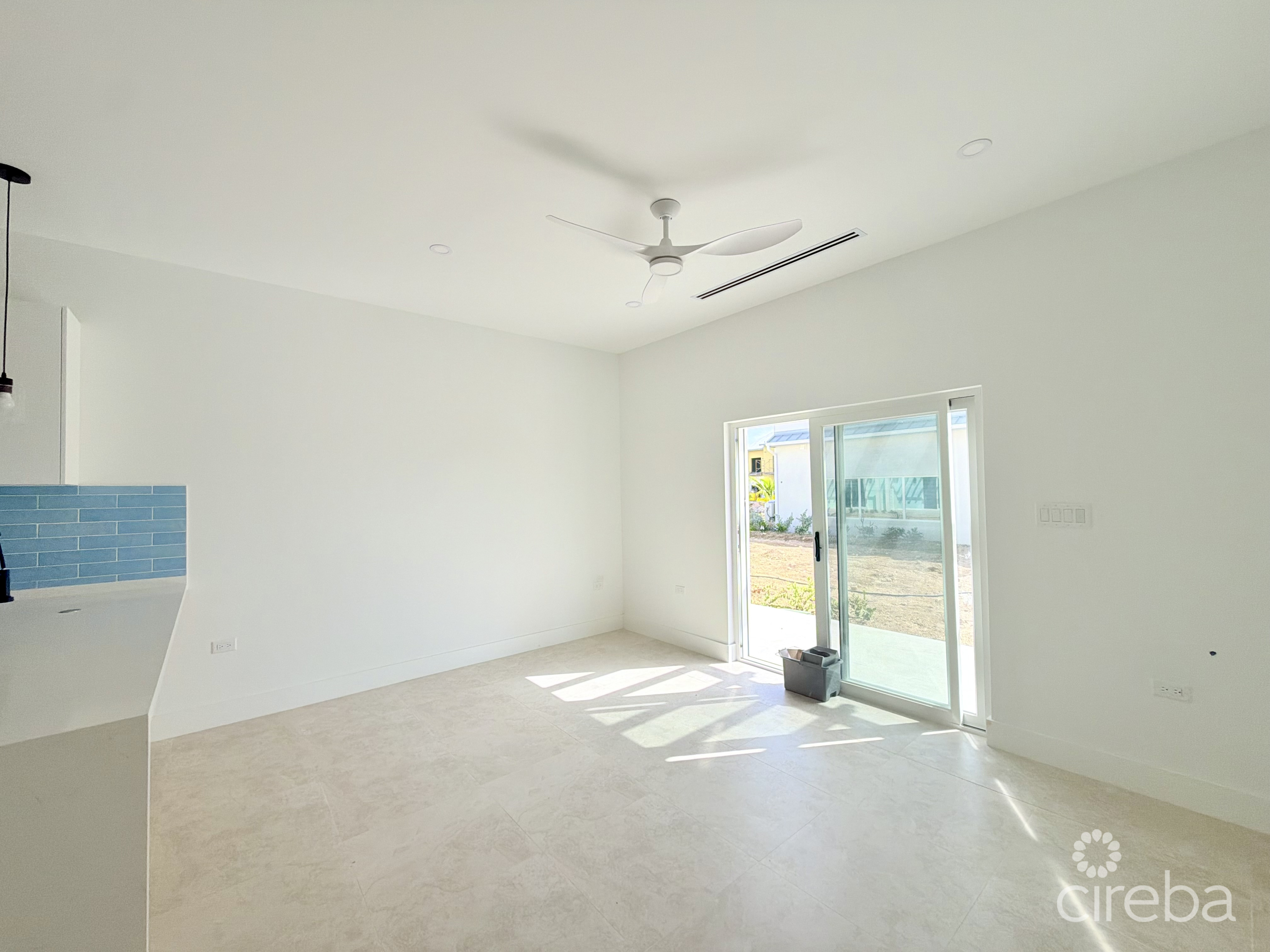 LARGE ONE BEDROOM TOWNHOME – THE MEADOWS AT BATABANO