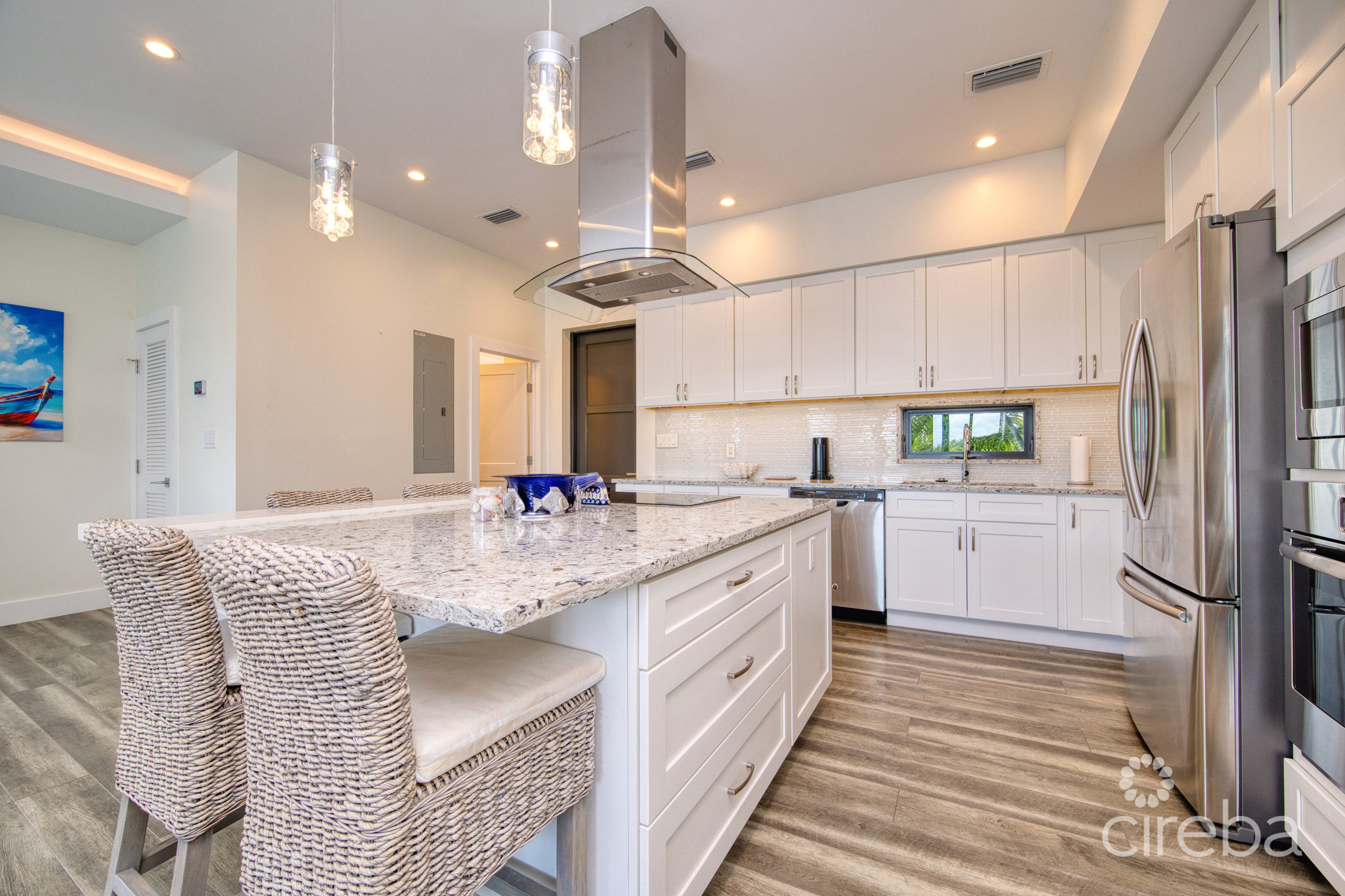 Large seahaven 2 bed with pool – oceanview and canal front