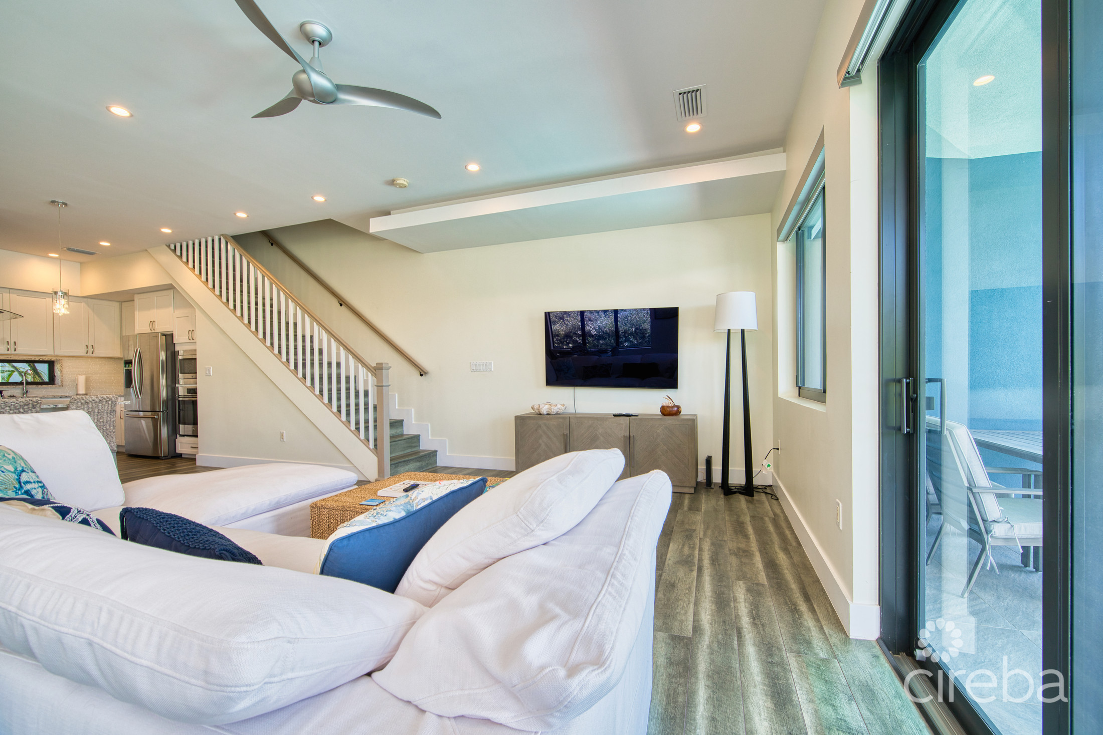 Large seahaven 2 bed with pool – oceanview and canal front
