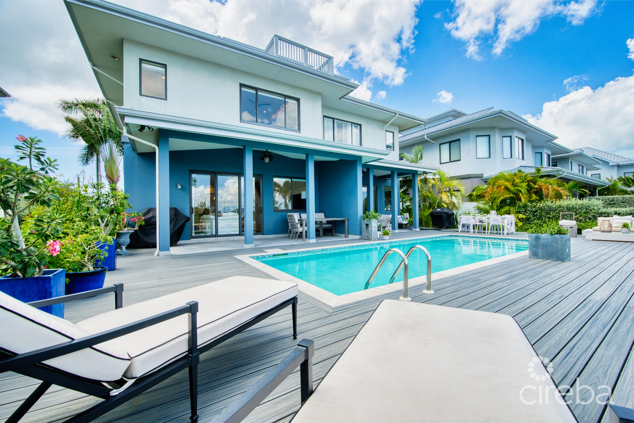 Large seahaven 2 bed with pool – oceanview and canal front