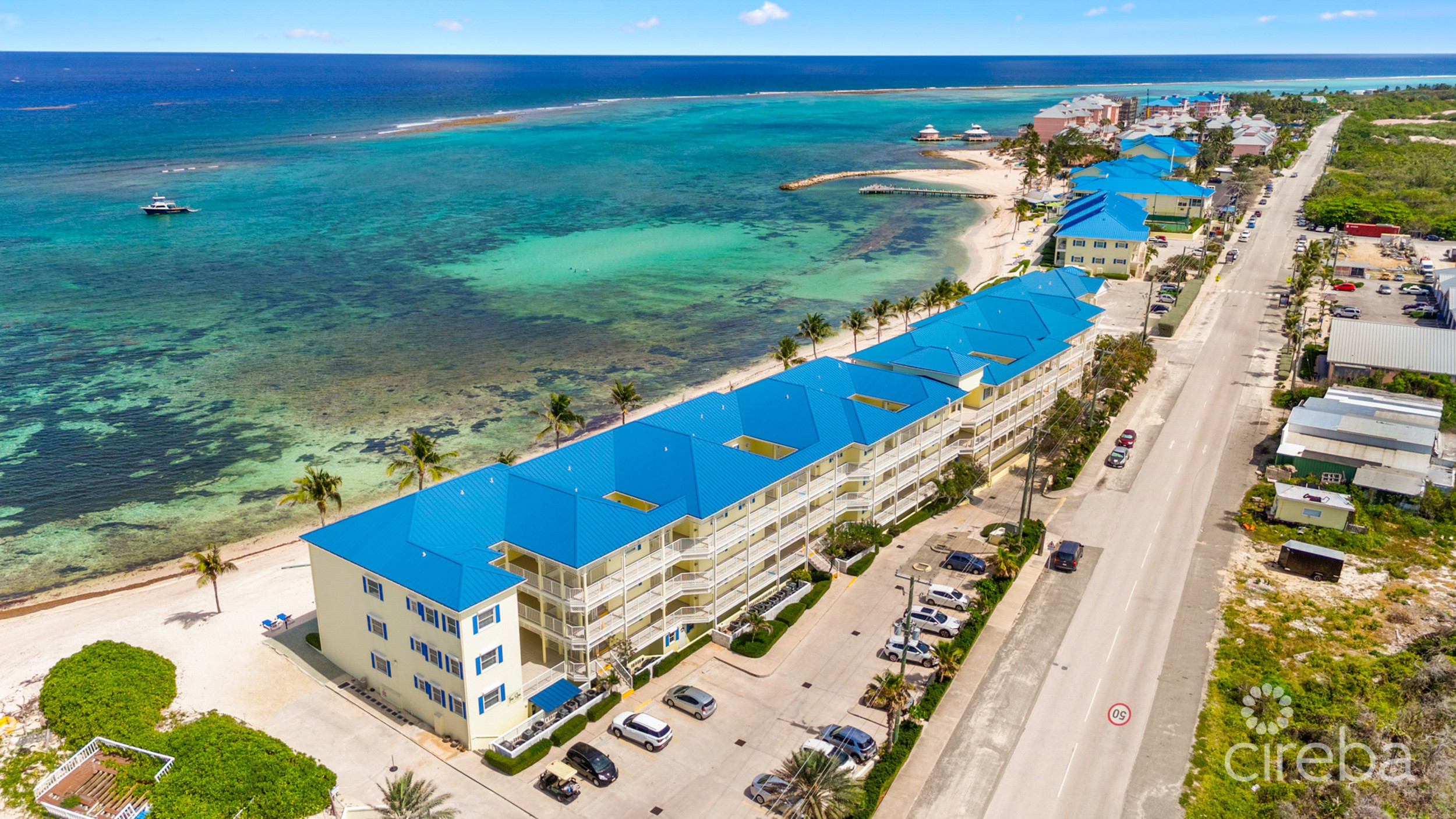 CASTAWAY COVES  GROUND FLOOR 2 BED BEACHFRONT RETREAT