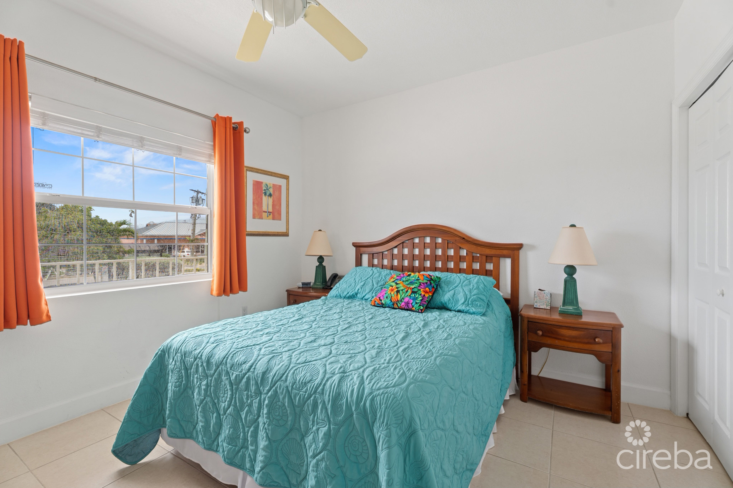 CASTAWAY COVES  GROUND FLOOR 2 BED BEACHFRONT RETREAT
