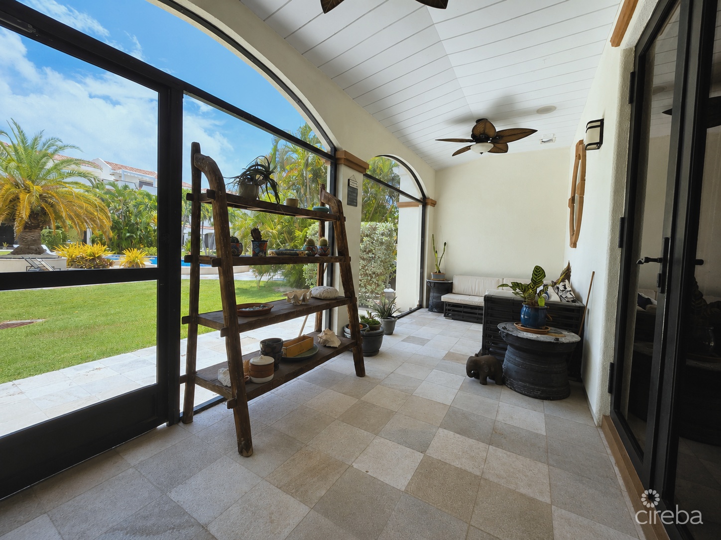 SAN SEBASTIAN PHASE 2 | 4BED/3.5BATH | GARDEN & POOL VIEW