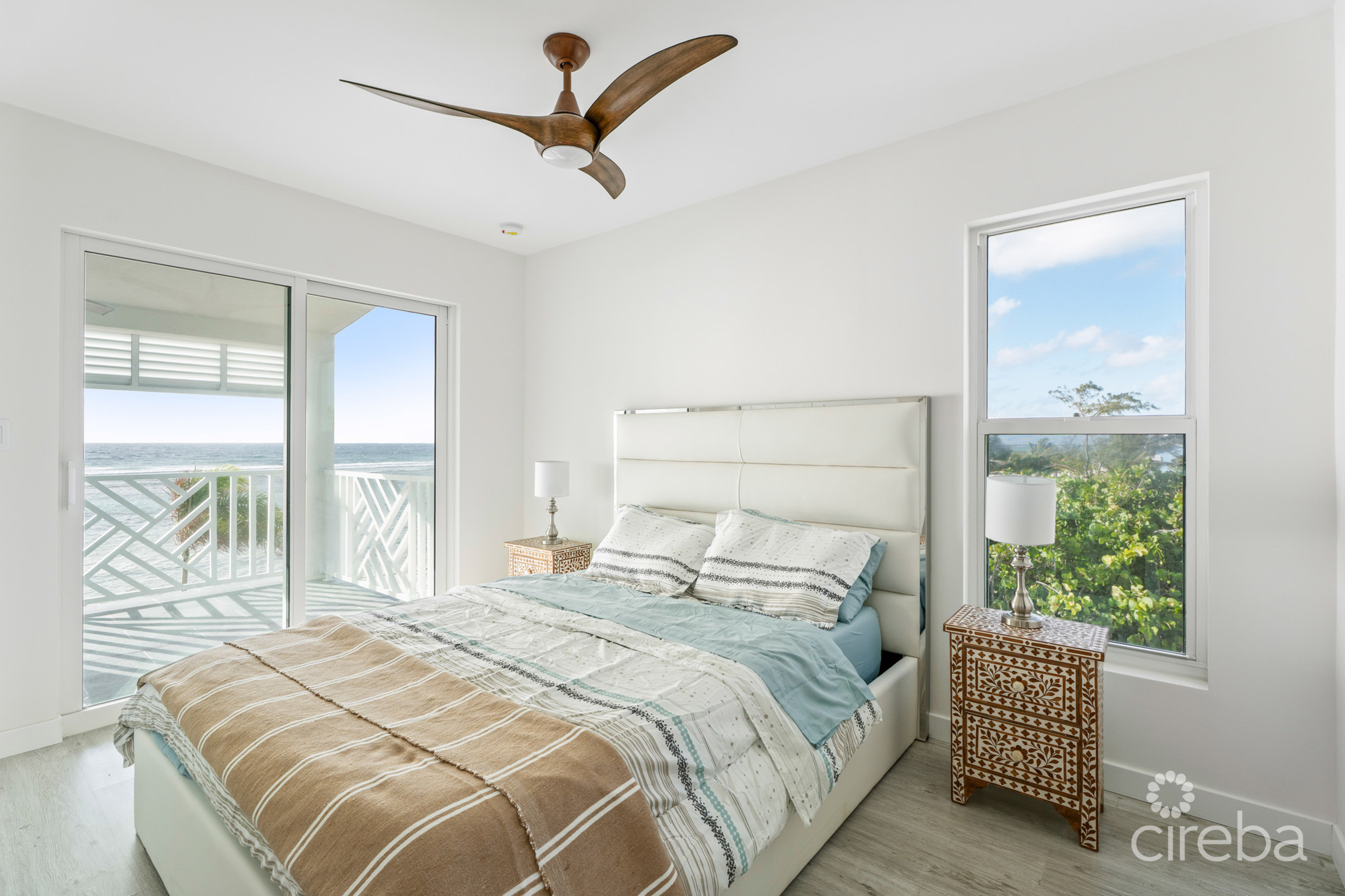 THE PALMS, LITTLE CAYMAN | BEACHFRONT COTTAGE 1
