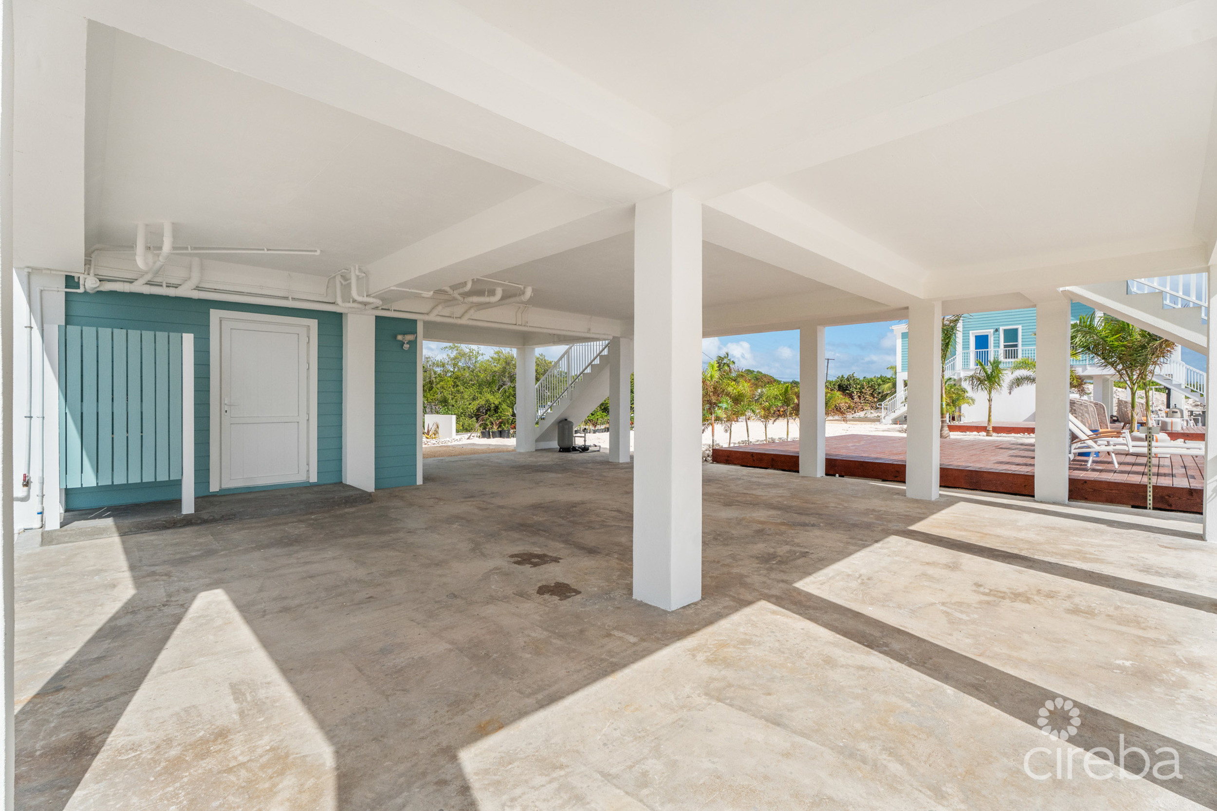 THE PALMS, LITTLE CAYMAN | BEACHFRONT COTTAGE 1