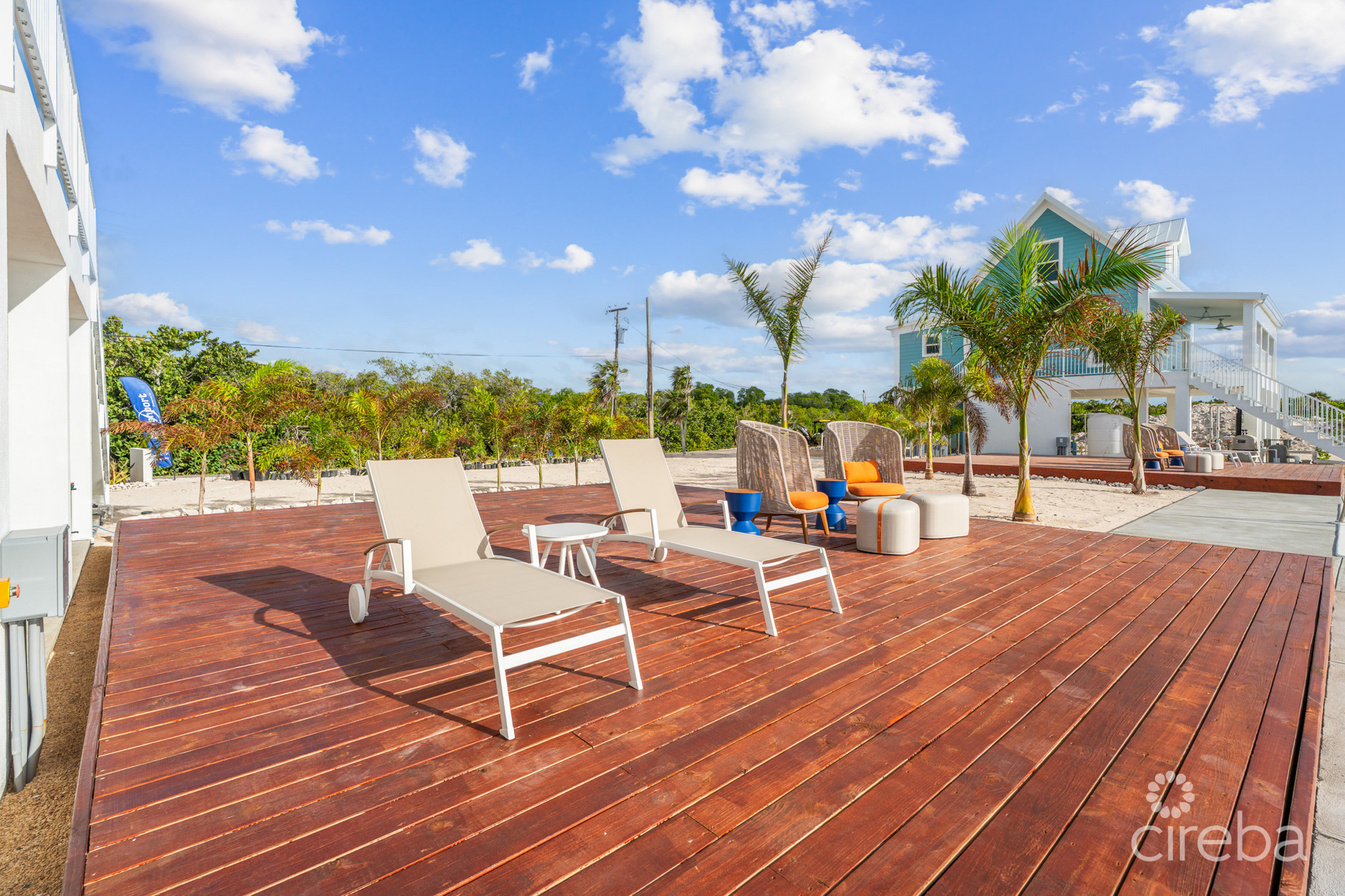 THE PALMS, LITTLE CAYMAN | BEACHFRONT COTTAGE 2