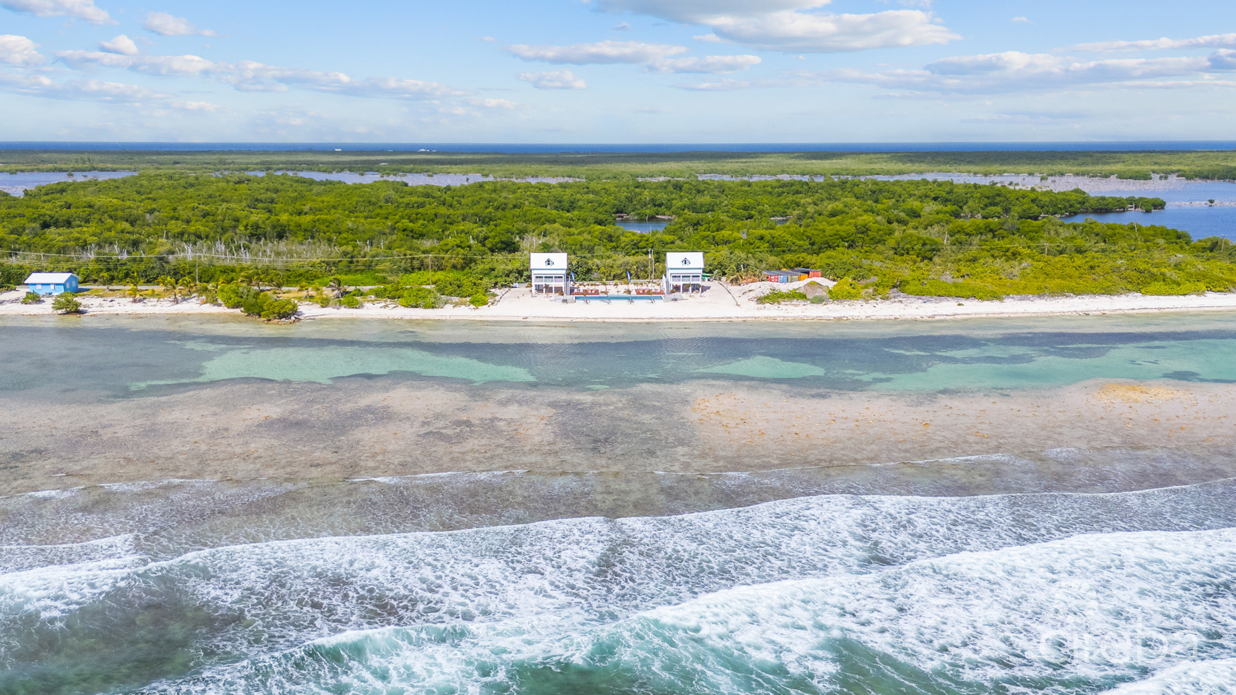 THE PALMS, LITTLE CAYMAN | BEACHFRONT COTTAGE 2