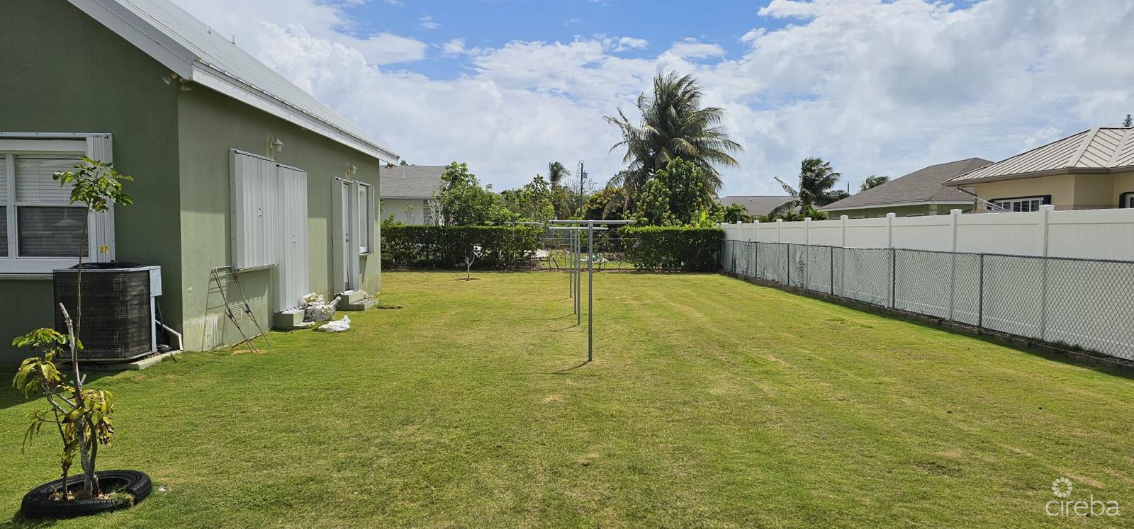 DUPLEX INVESTMENT PROPERTY – AURORA DRIVE, WEST BAY