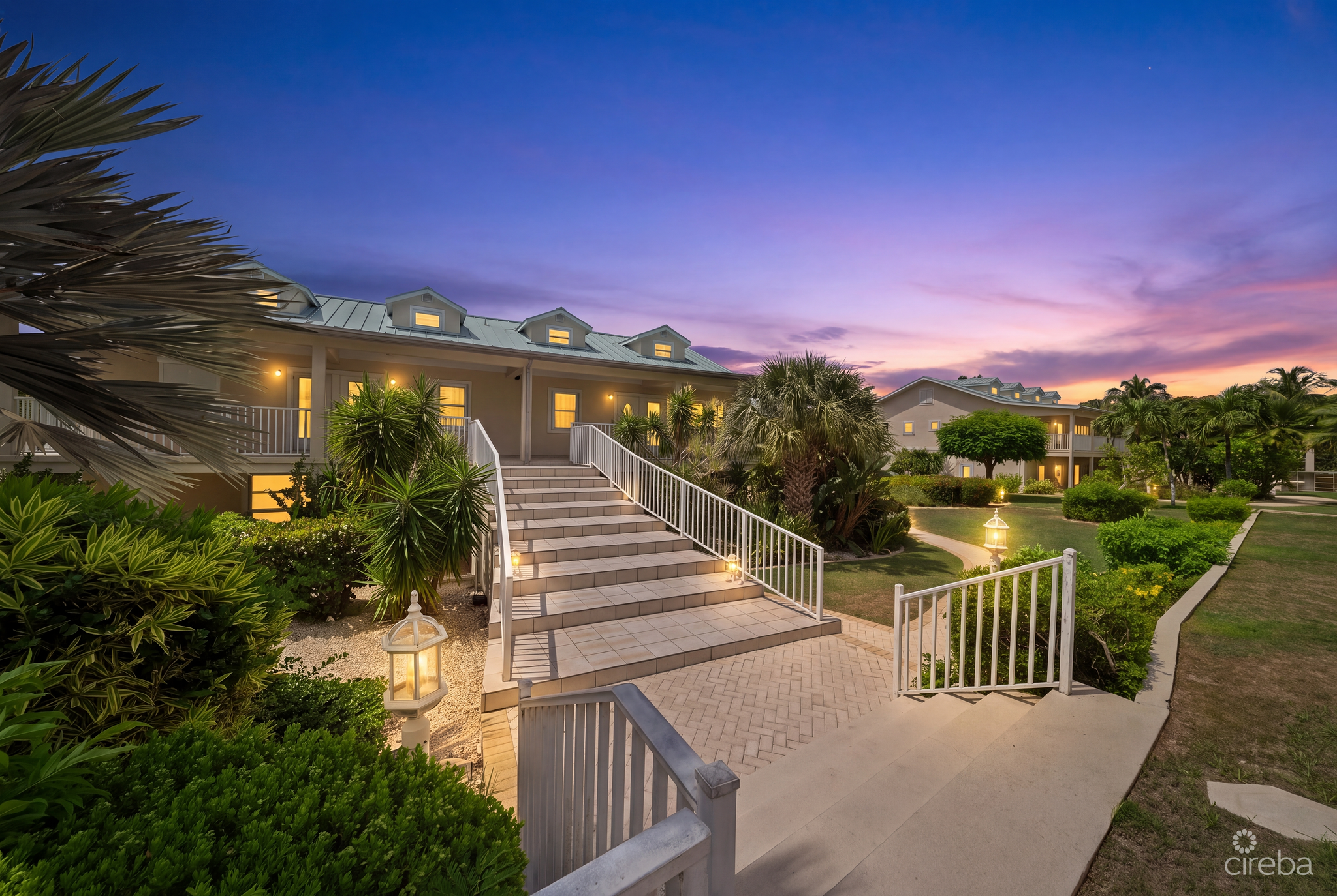 CORAL BAY VILLAGE #5 – BEACHFRONT CONDO