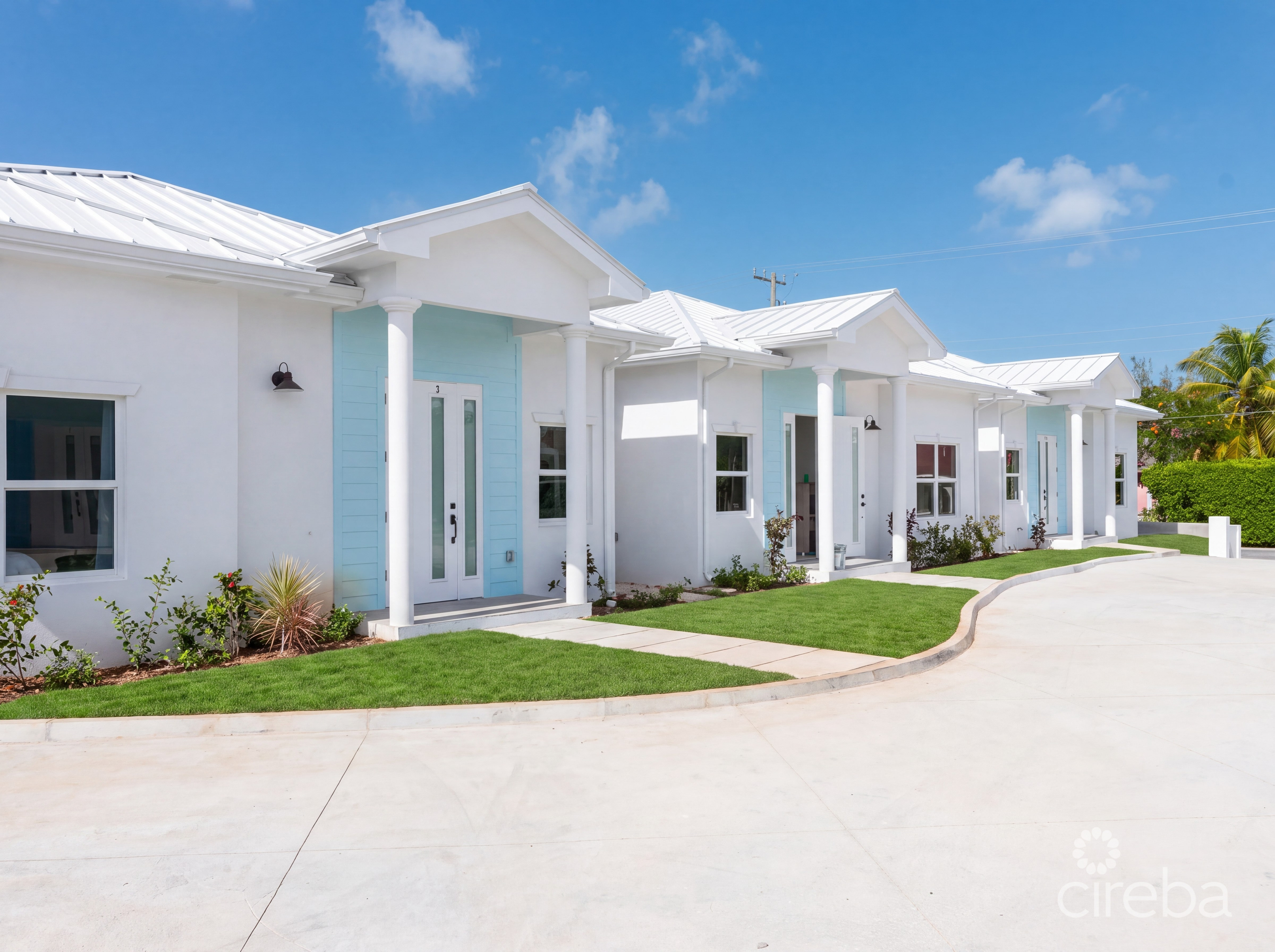 WOODRIDGE - REDBAY! FULLY FURNISHED AND VENDOR PAYS STAMP DUTY 2