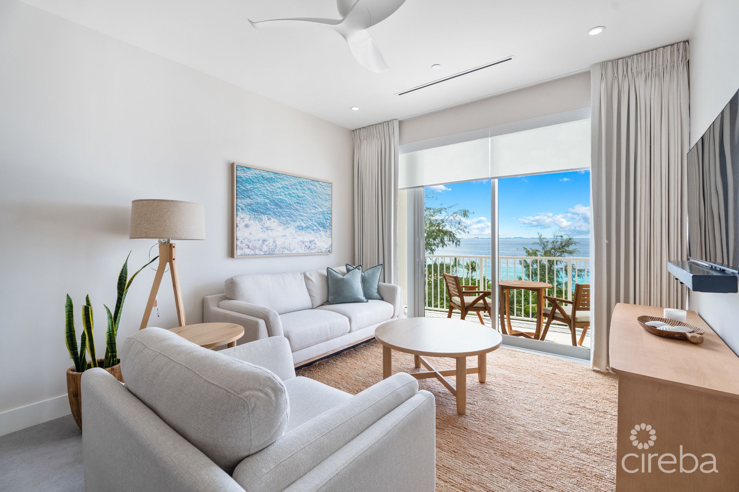 POINT WEST 26, OCEANFRONT CONDO 4