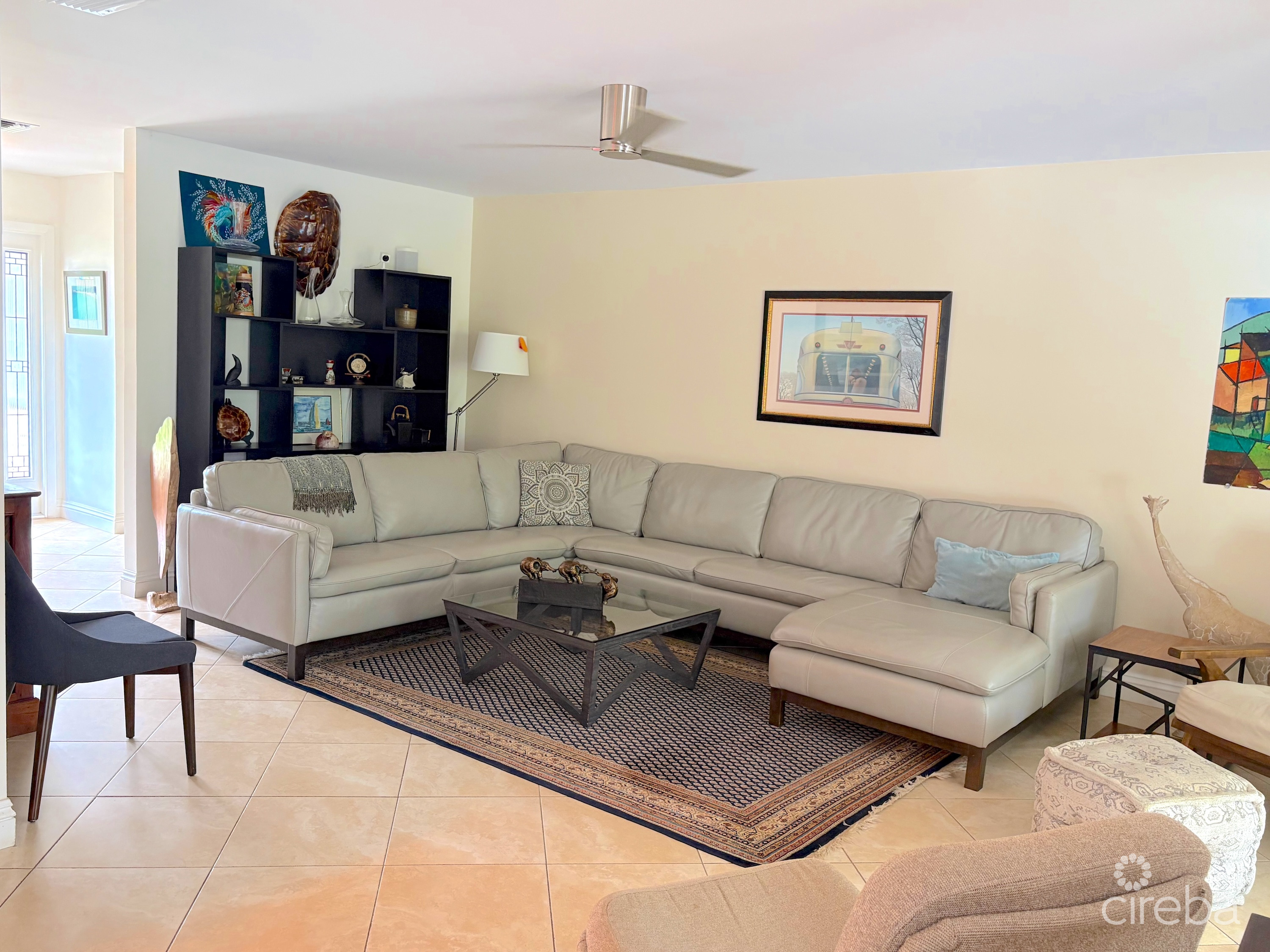 RARE DOUBLE-LOT OASIS BUNGALOW WITH POOL IN SNUG HARBOUR 3