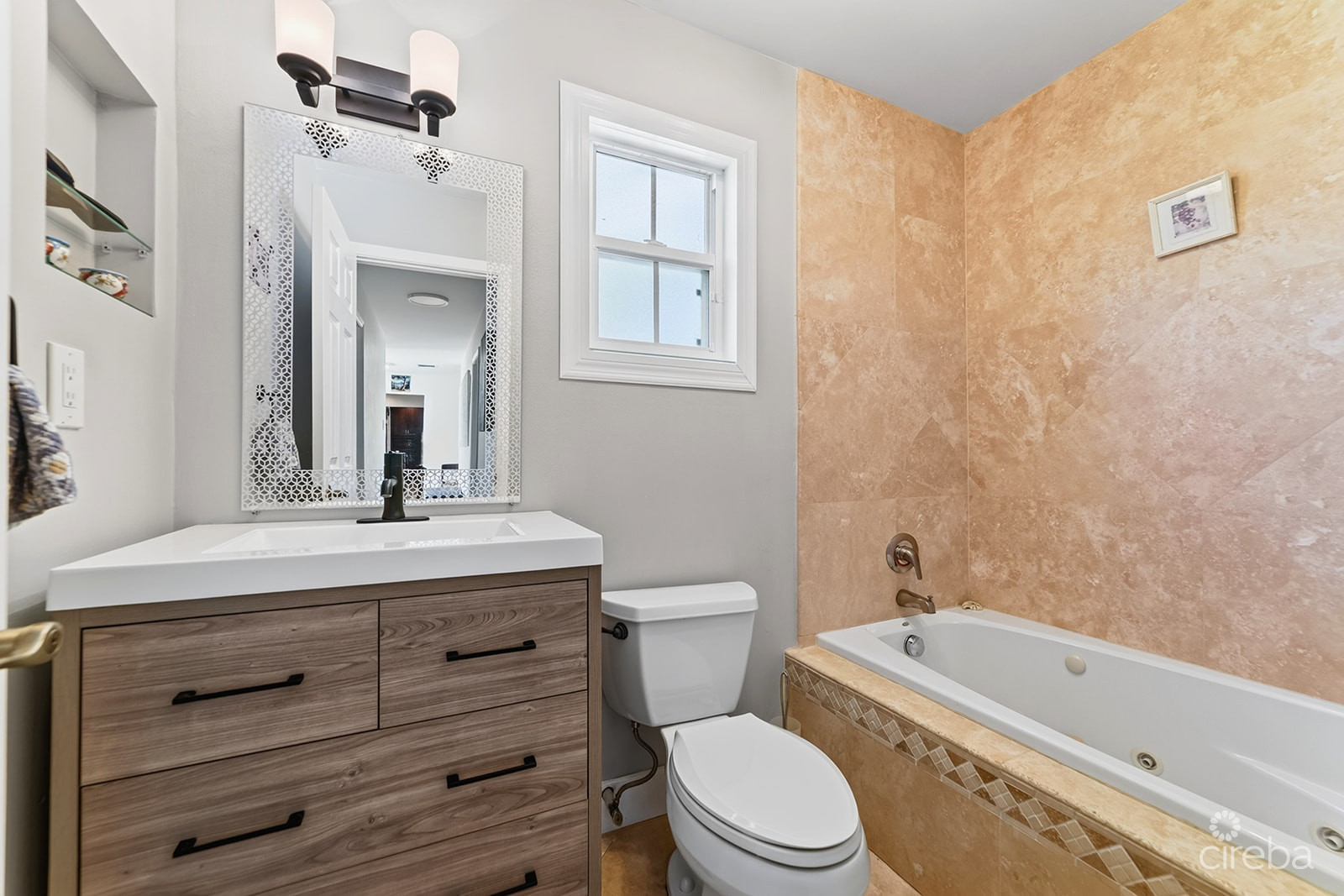 RARE DOUBLE-LOT OASIS BUNGALOW  WITH POOL IN SNUG HARBOUR