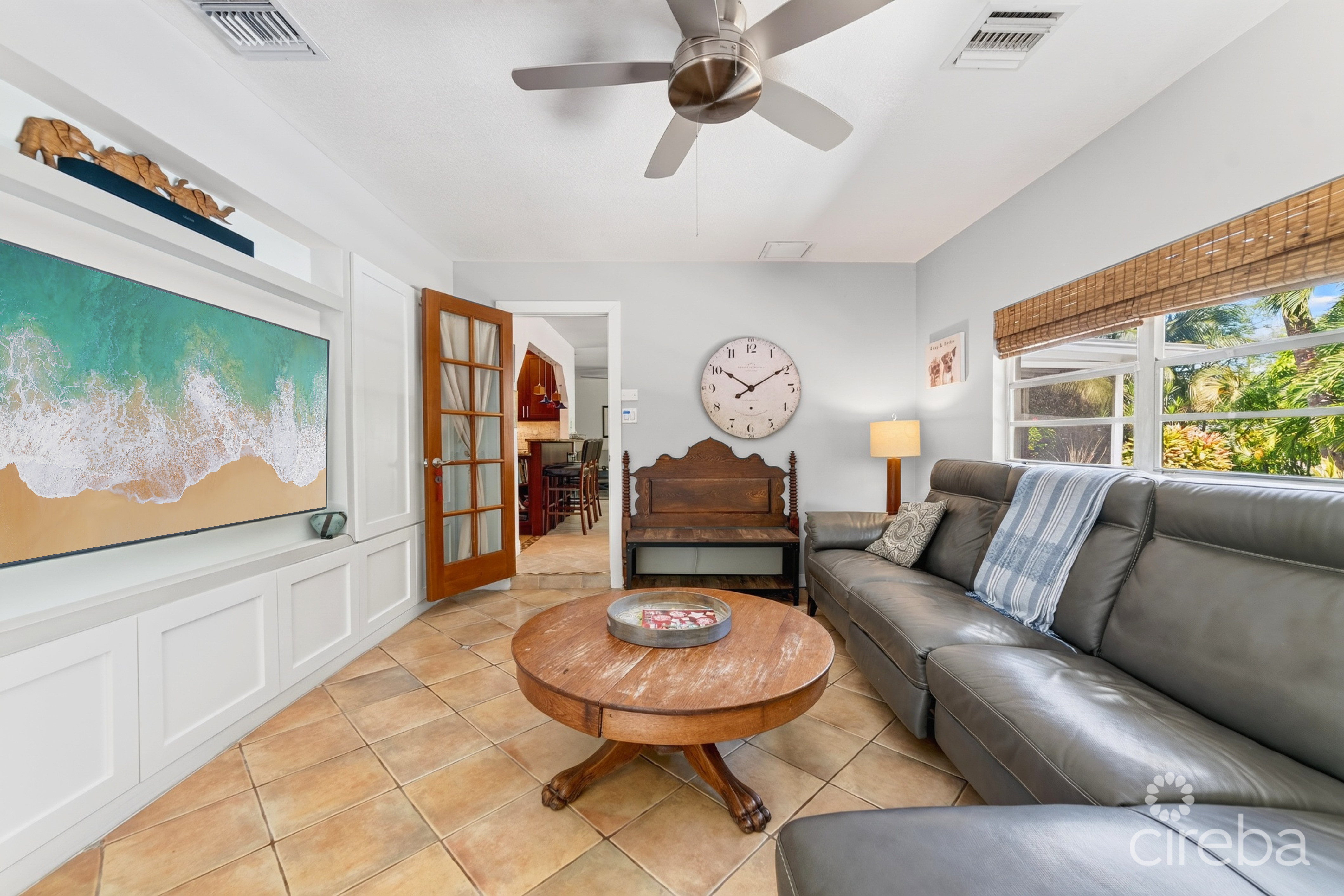RARE DOUBLE-LOT OASIS BUNGALOW  WITH POOL IN SNUG HARBOUR