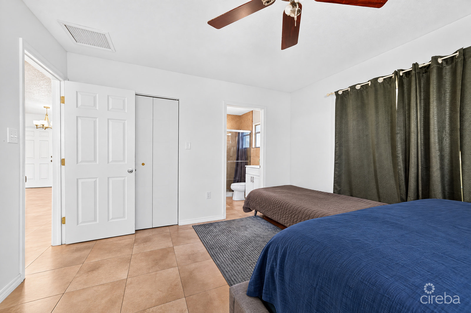 3 BEDROOM HOME ON DUPLEX LOT W/APPROVED PLANS FOR ADDITIONAL 4-BEDROOM HOME