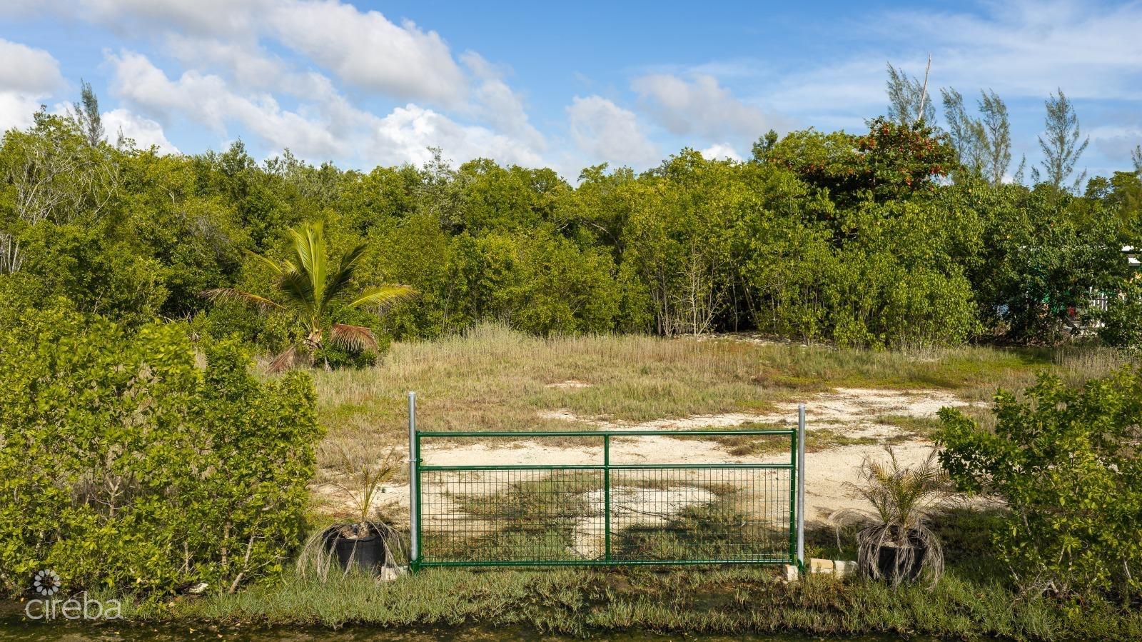 NORTH SOUND ESTATES 0.28 ACRE LOT 2