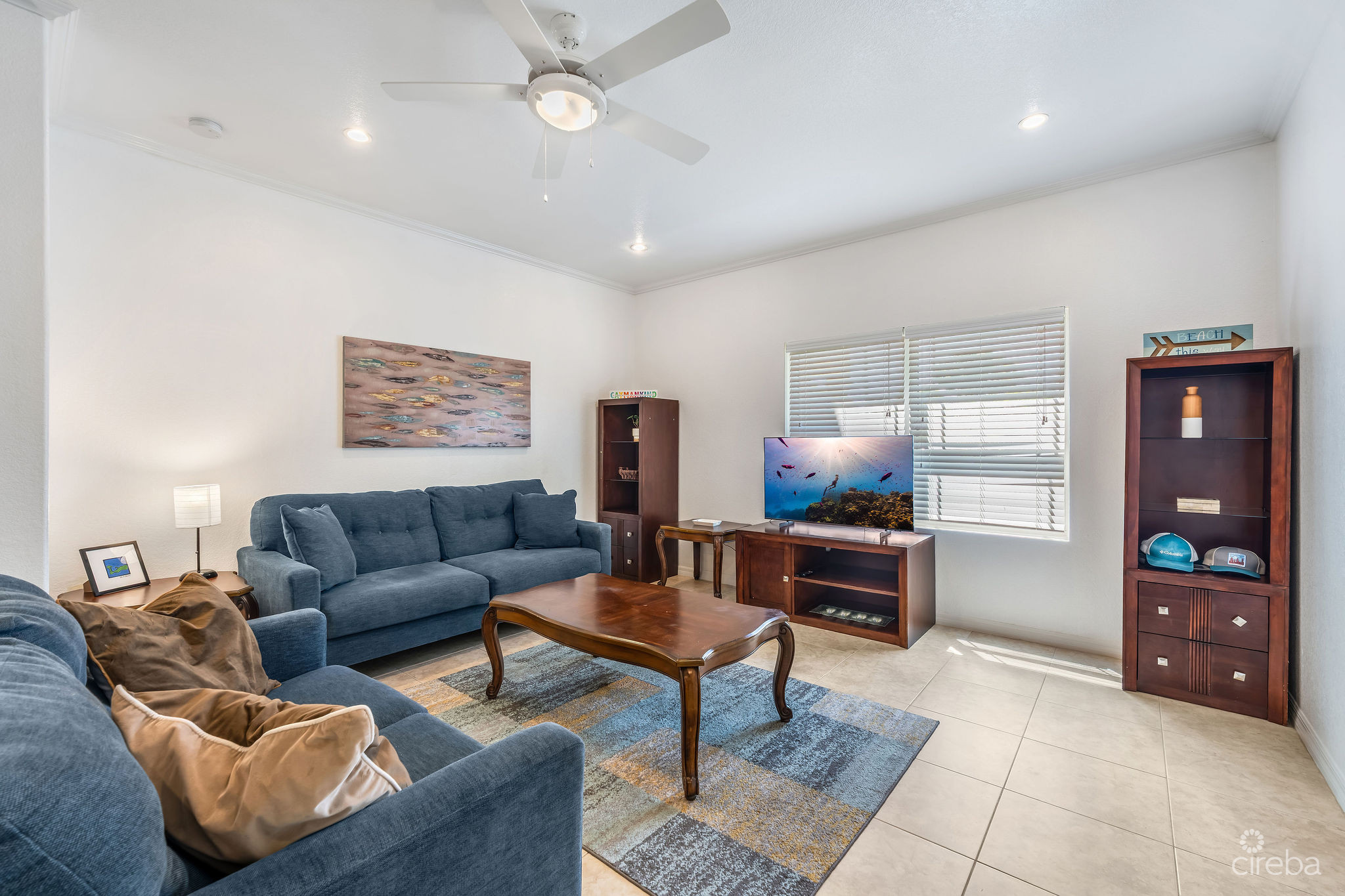 FAIRVIEW MANOR: 2X 2-BED UNITS, GEORGE TOWN