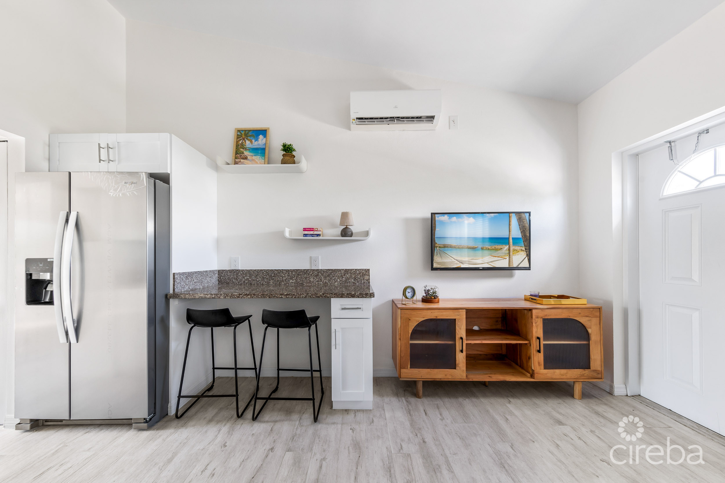 SANDSCAPE RESIDENCES #38 6