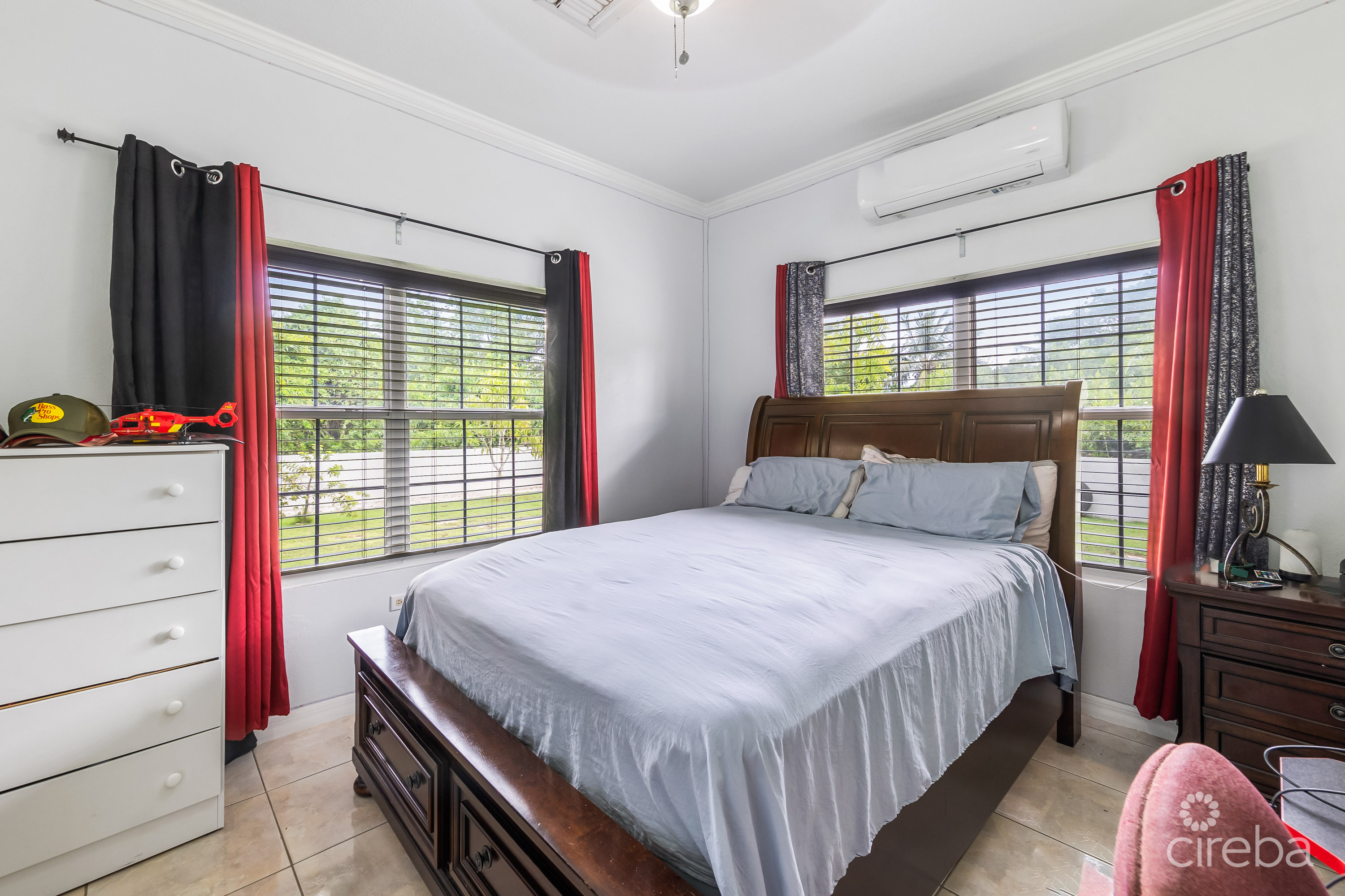 56 FAITH AVENUE - 3 BED / 2 BATH SINGLE FAMILY HOME 7