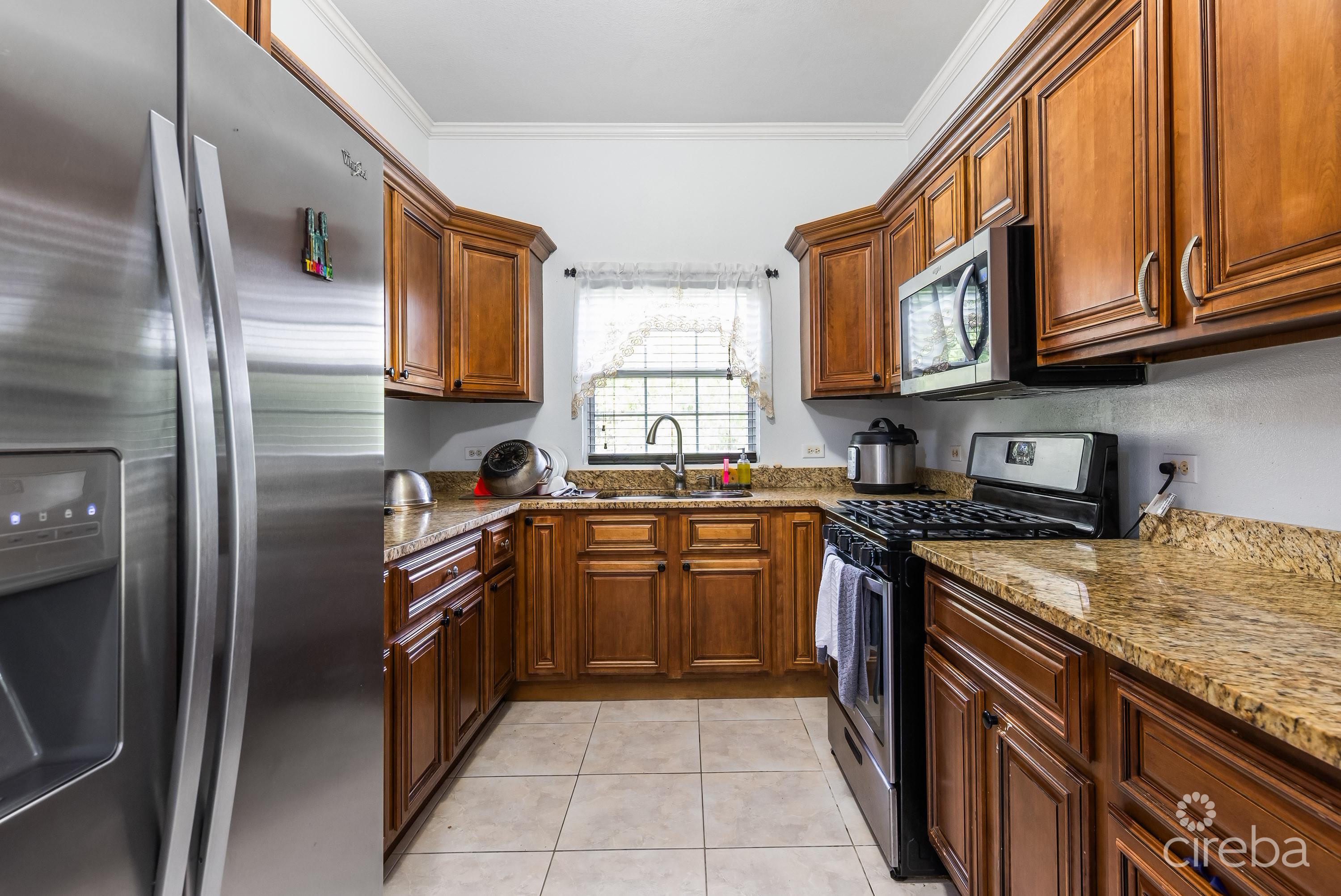 56 FAITH AVENUE - 3 BED / 2 BATH SINGLE FAMILY HOME 8