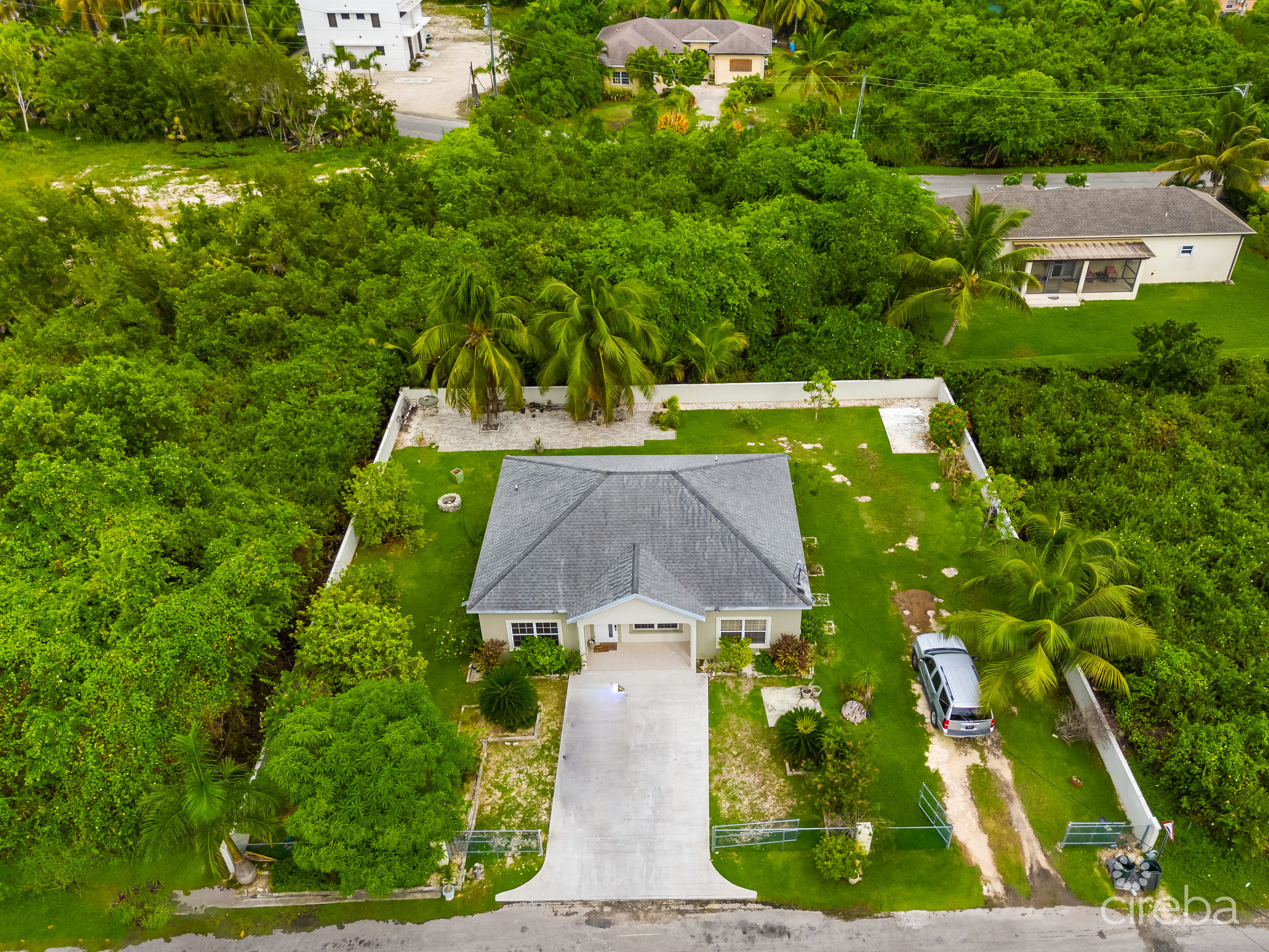 56 FAITH AVENUE – 3 BED / 2 BATH SINGLE FAMILY HOME