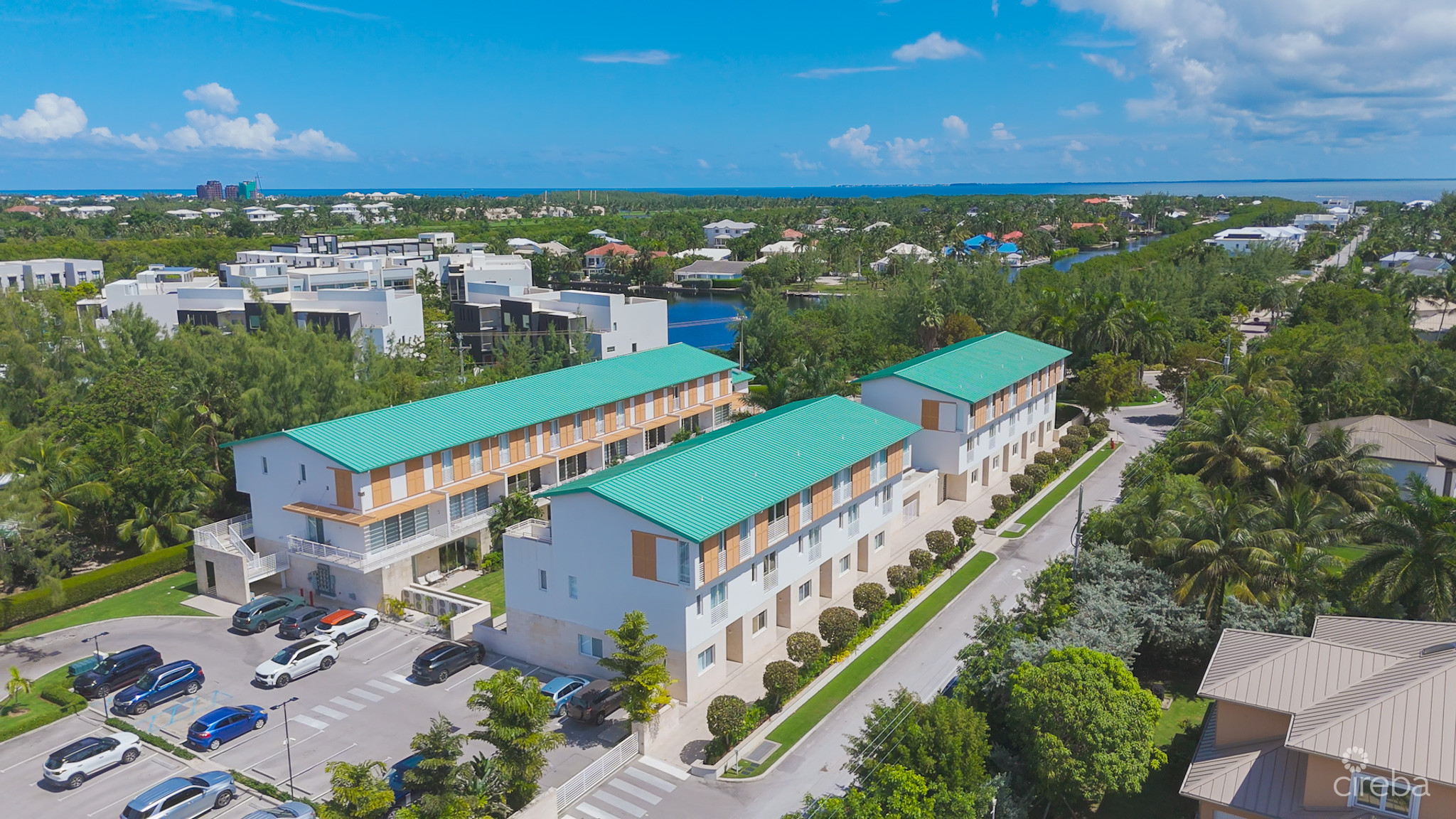 PLYMOUTH 3 BEDROOM CORNER TOWNHOUSE – 7 MILE BEACH CORRIDOR