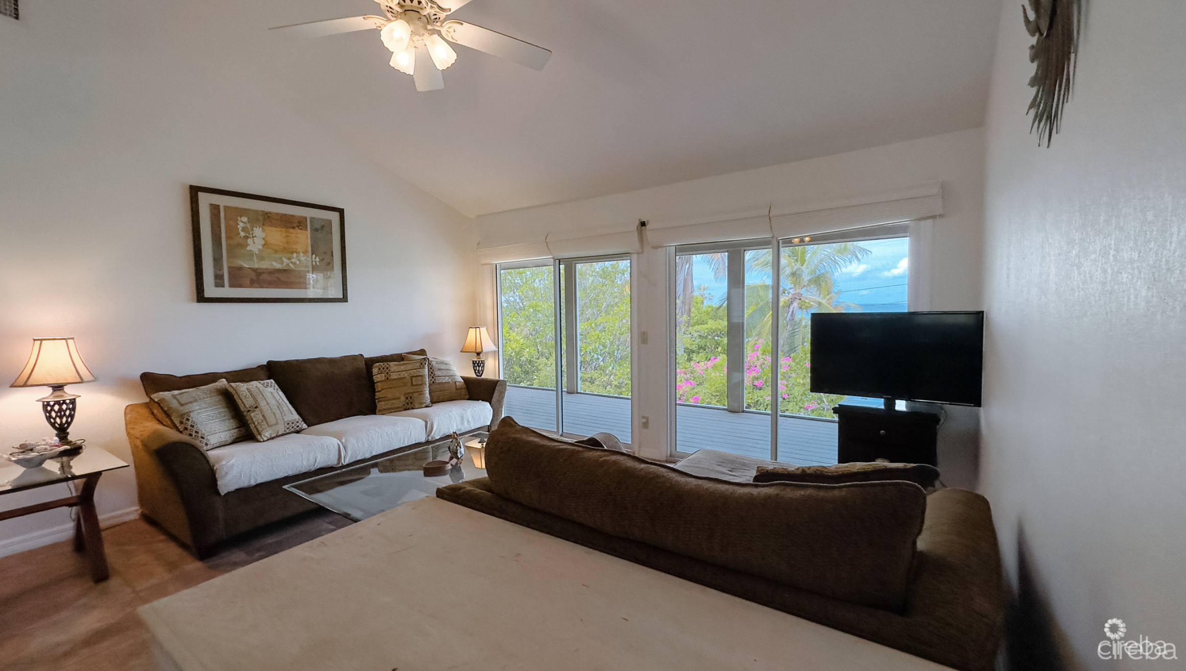 LITTLE CAYMAN OCEAN VIEW RESIDENTIAL HOME W/ BEACHFRONT LOT JUST SHY OF 1 ACRE