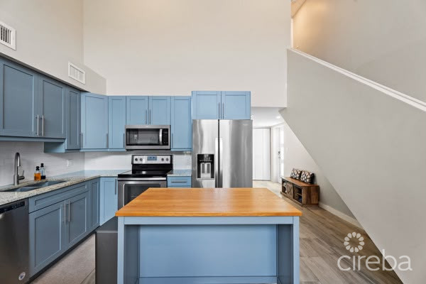 DOWNTOWN REACH – 2 BEDROOM