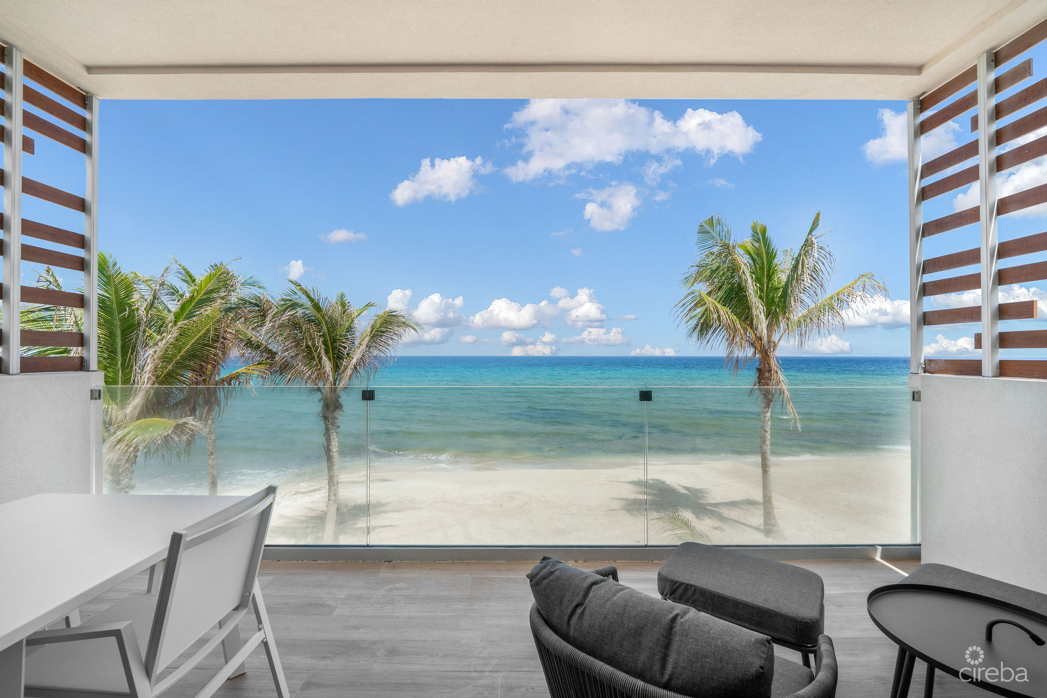SILVER REEF RESIDENCES  #4 –   A BEACHFRONT GEM