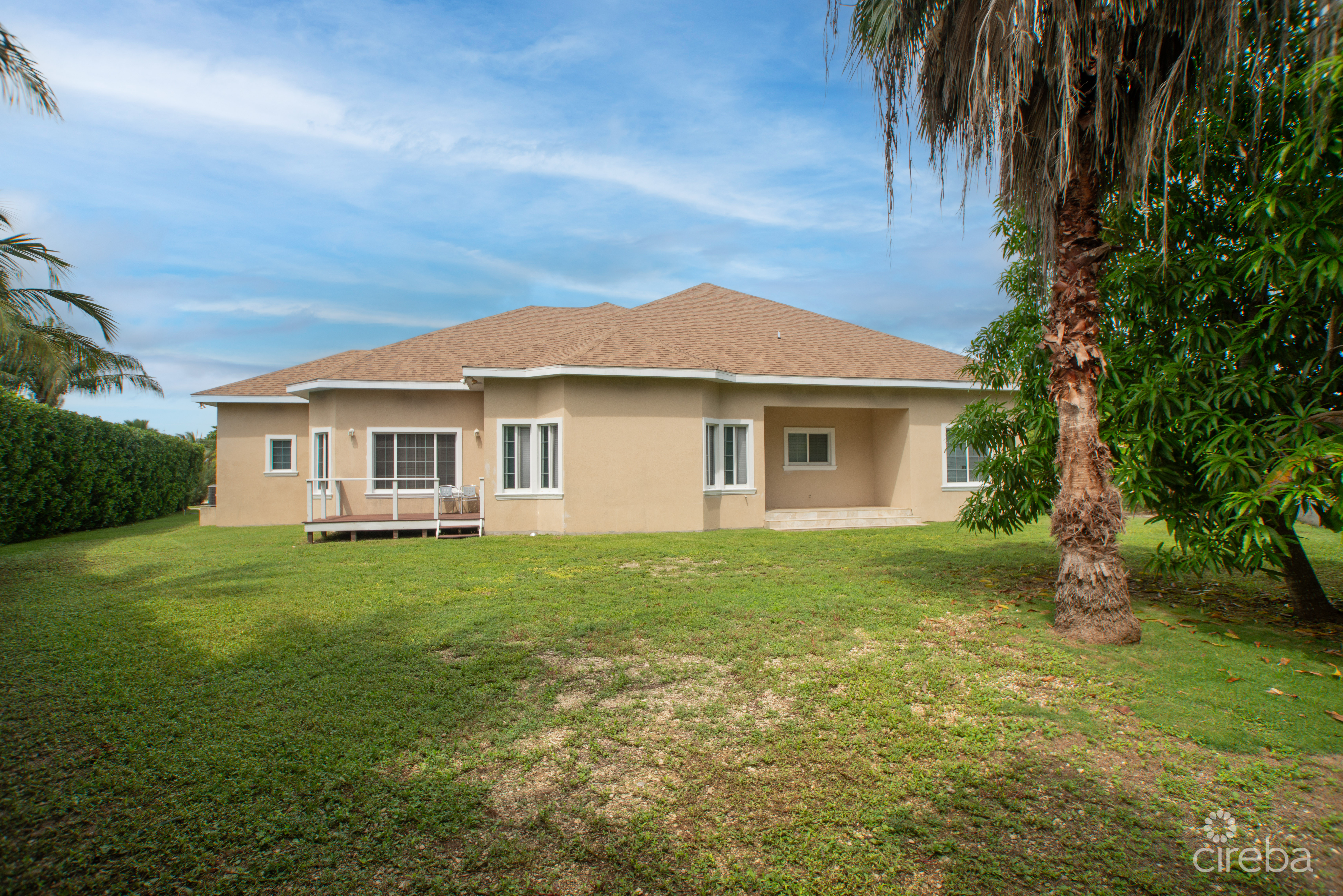 WHISTING WAY FAMILY HOME