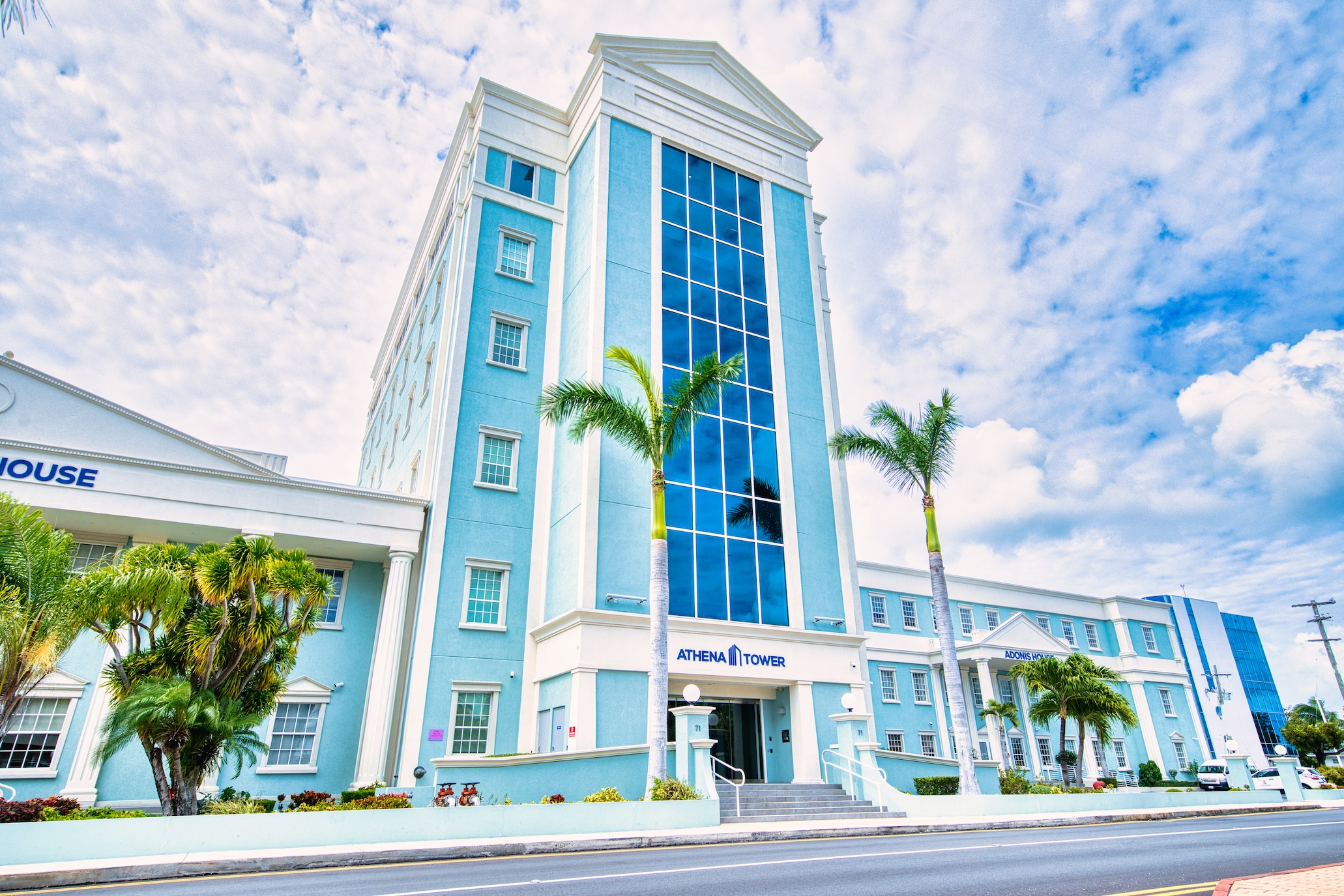 PREMIUM OFFICE TOWER – MULTI FLOOR LEASING OPPORTUNITY